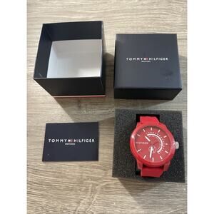 Tommy Hilfiger 44mm Quartz Day & Date Silicone Strap Watch